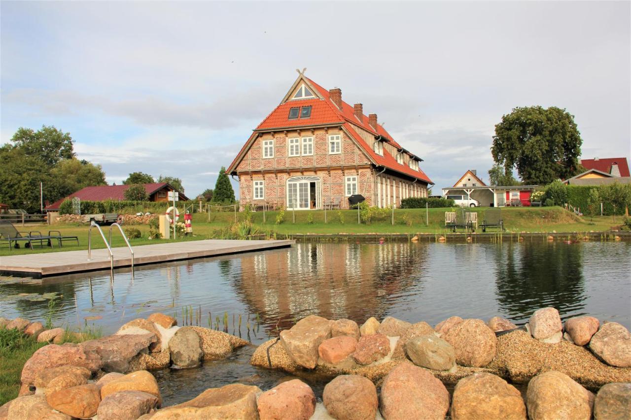 Landhaus Fuenfseen Exterior foto